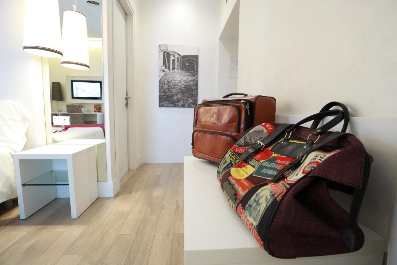 Tullia&Prisca Relais Hotel Rome Bagian luar foto